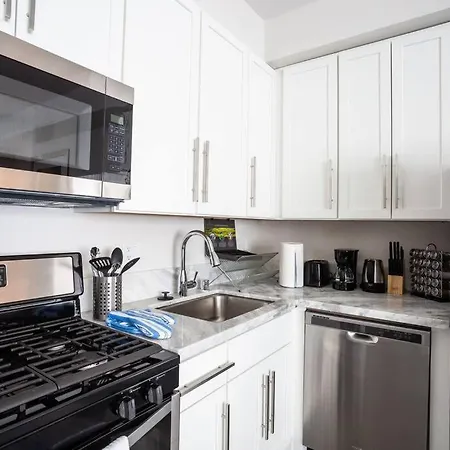 Luxurious Furnished Studio W Full Kitchen In Sd